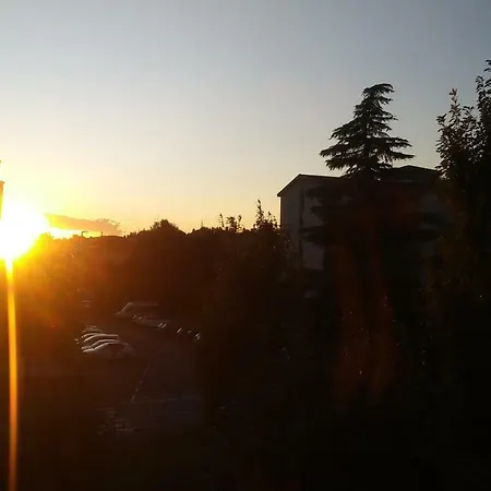 La Casa Di Lucia Hébergement de vacances