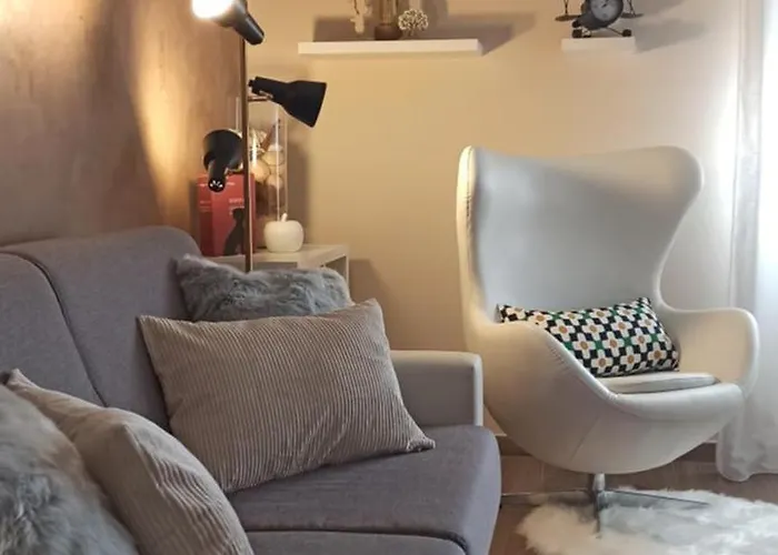 La Casa Di Lucia Tatil Evi