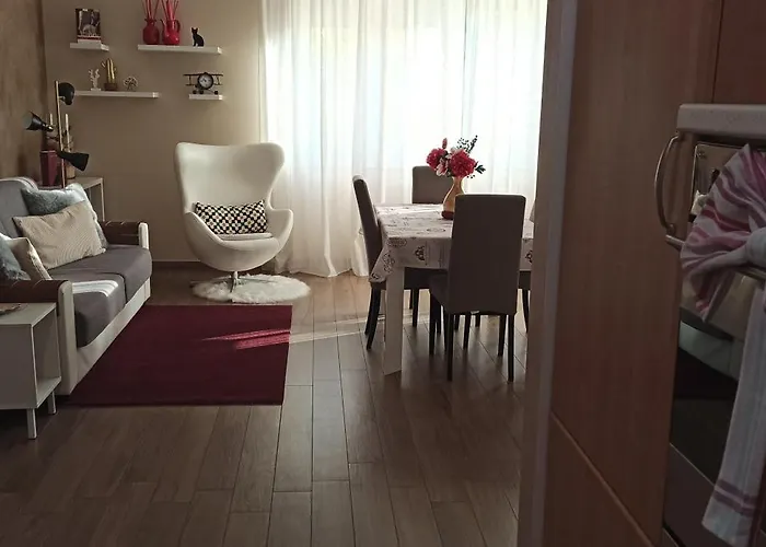 La Casa Di Lucia Tatil Evi