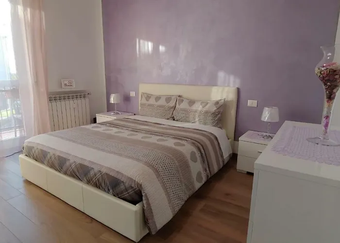 La Casa Di Lucia Tatil Evi